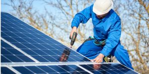 Installation Maintenance Panneaux Solaires Photovoltaïques à La Bastide-Puylaurent